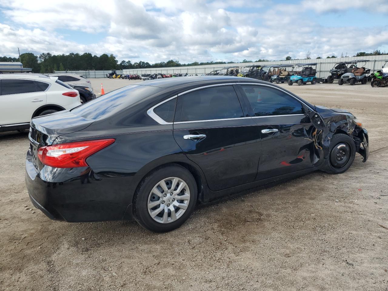 2016 Nissan Altima 2.5 - Фото 3