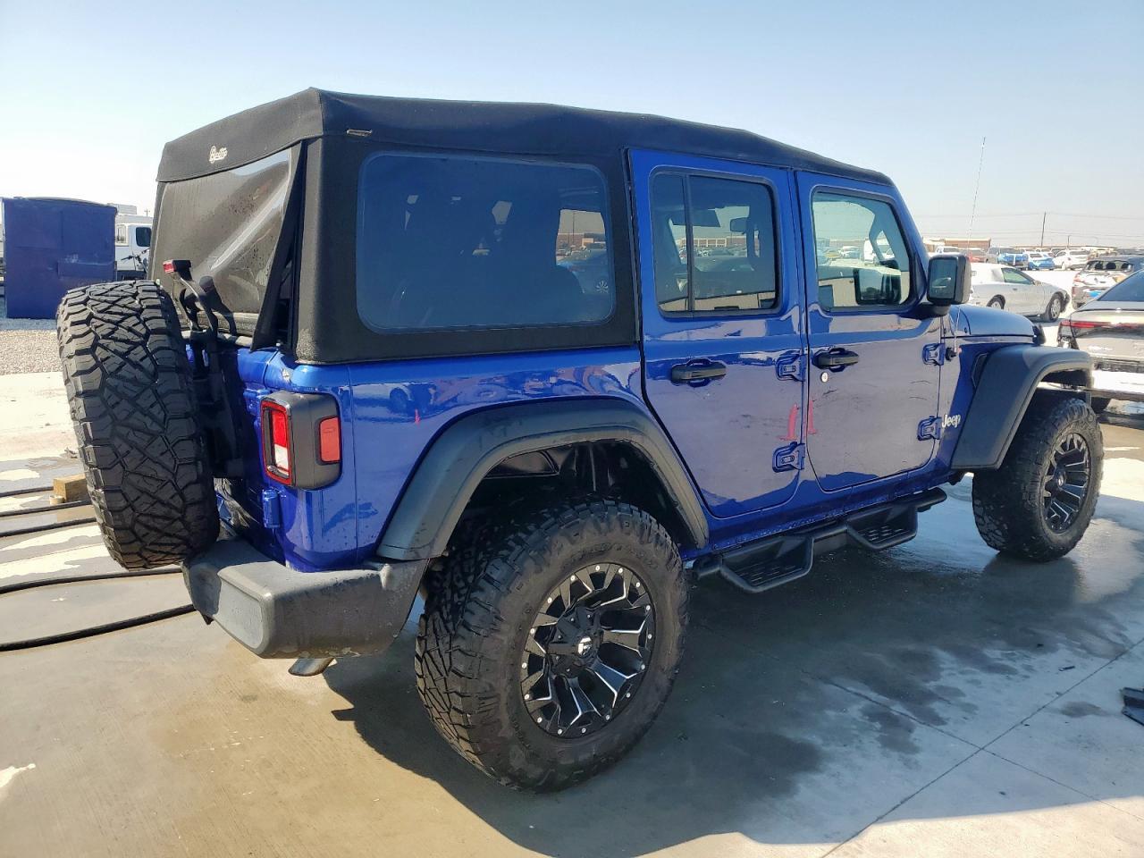 2020 Jeep Wrangler Unlimited Sport - Фото 3