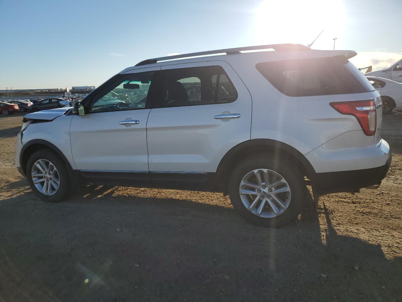 2012 Ford Explorer Xlt - Фото 2