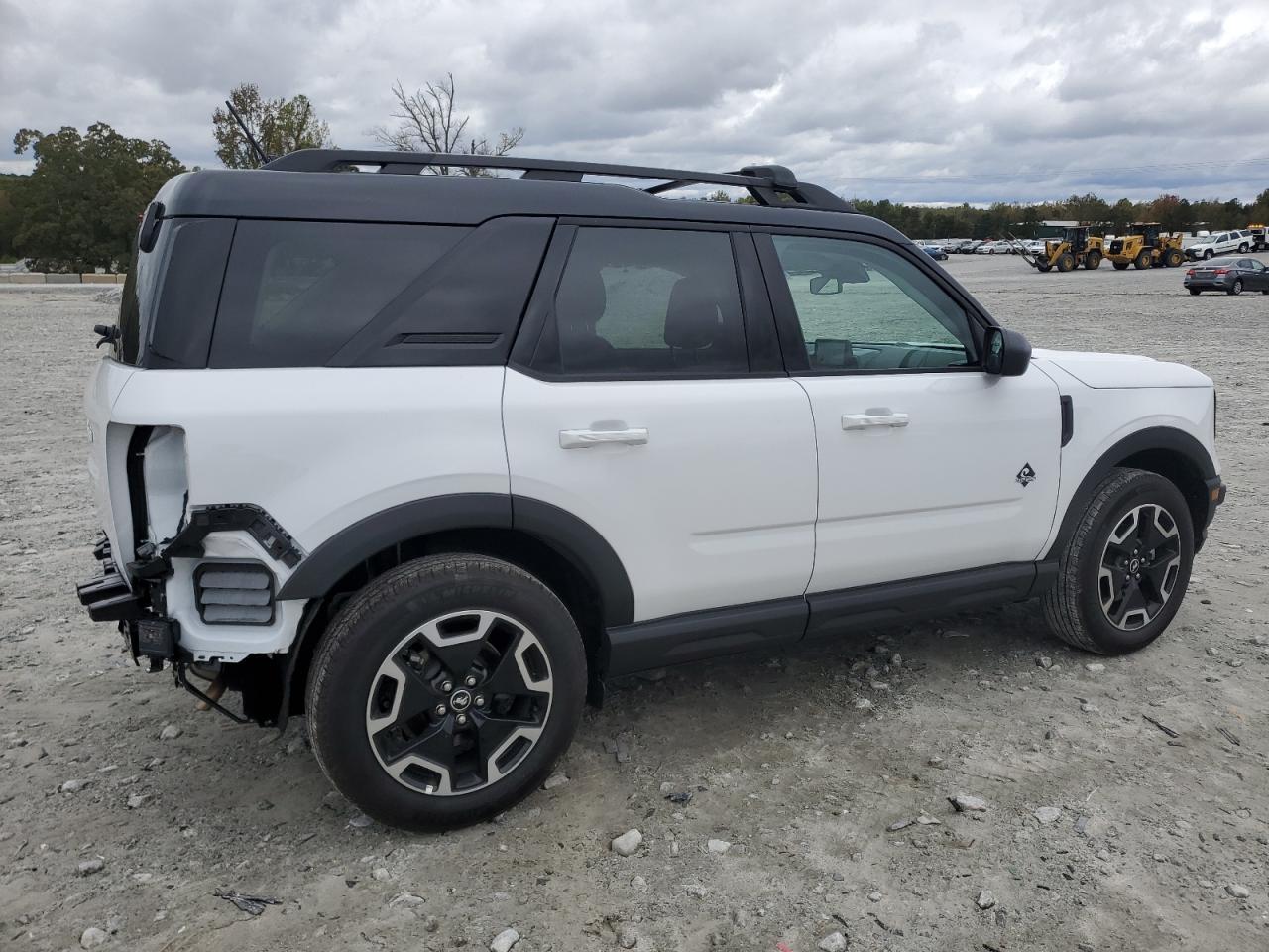 2024 Ford Bronco Sport Outer Banks - Фото 3