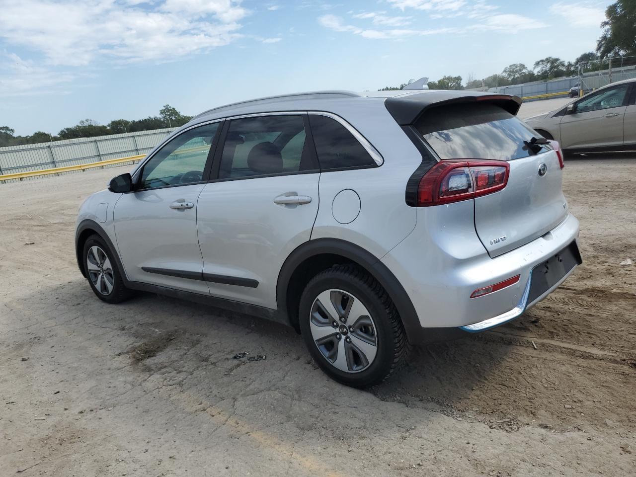 2018 Kia Niro Ex - Фото 2