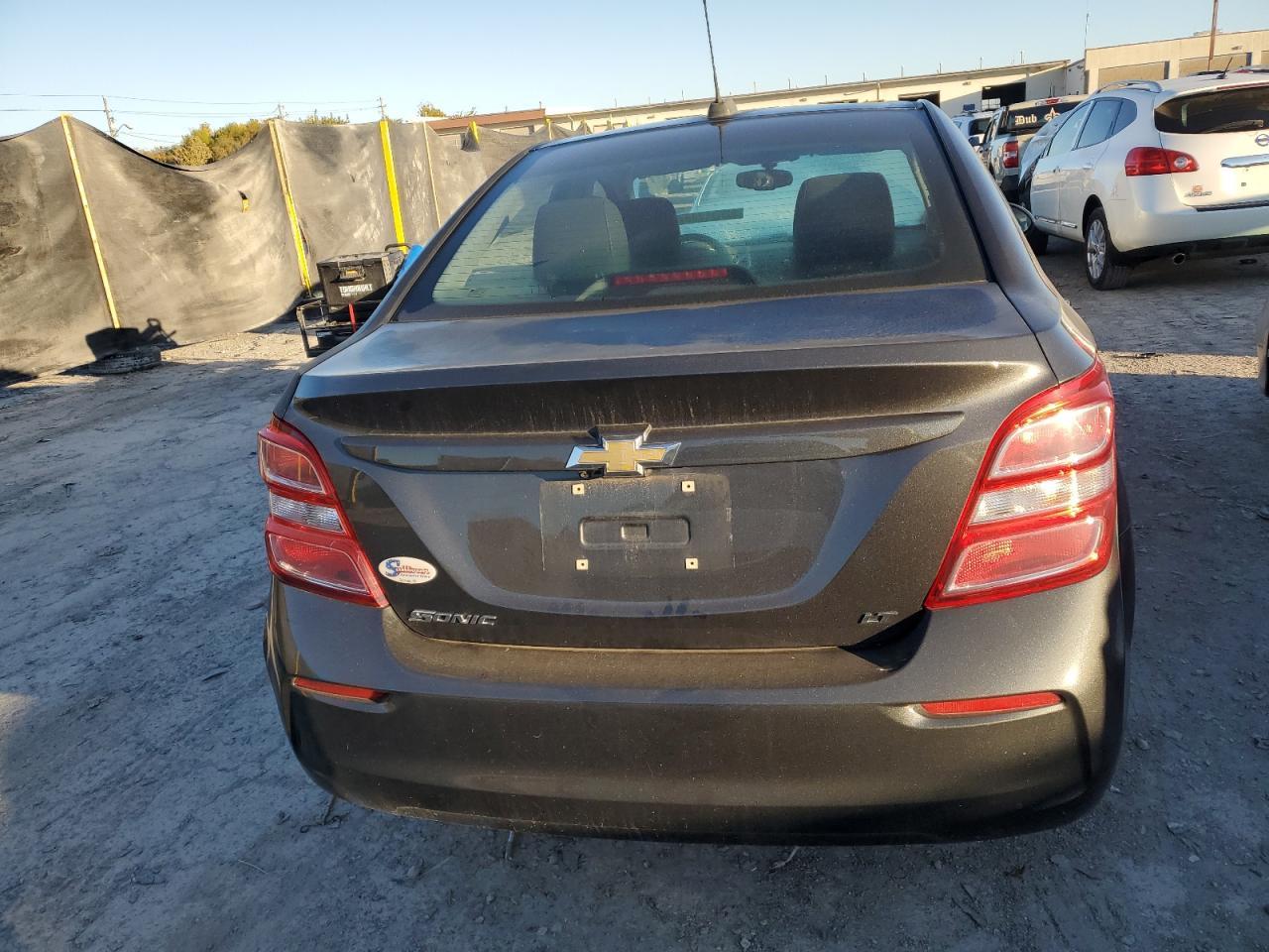 2017 Chevrolet Sonic Lt - Фото 6
