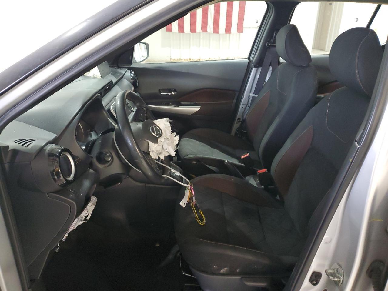 2019 Nissan Kicks S - Image 7