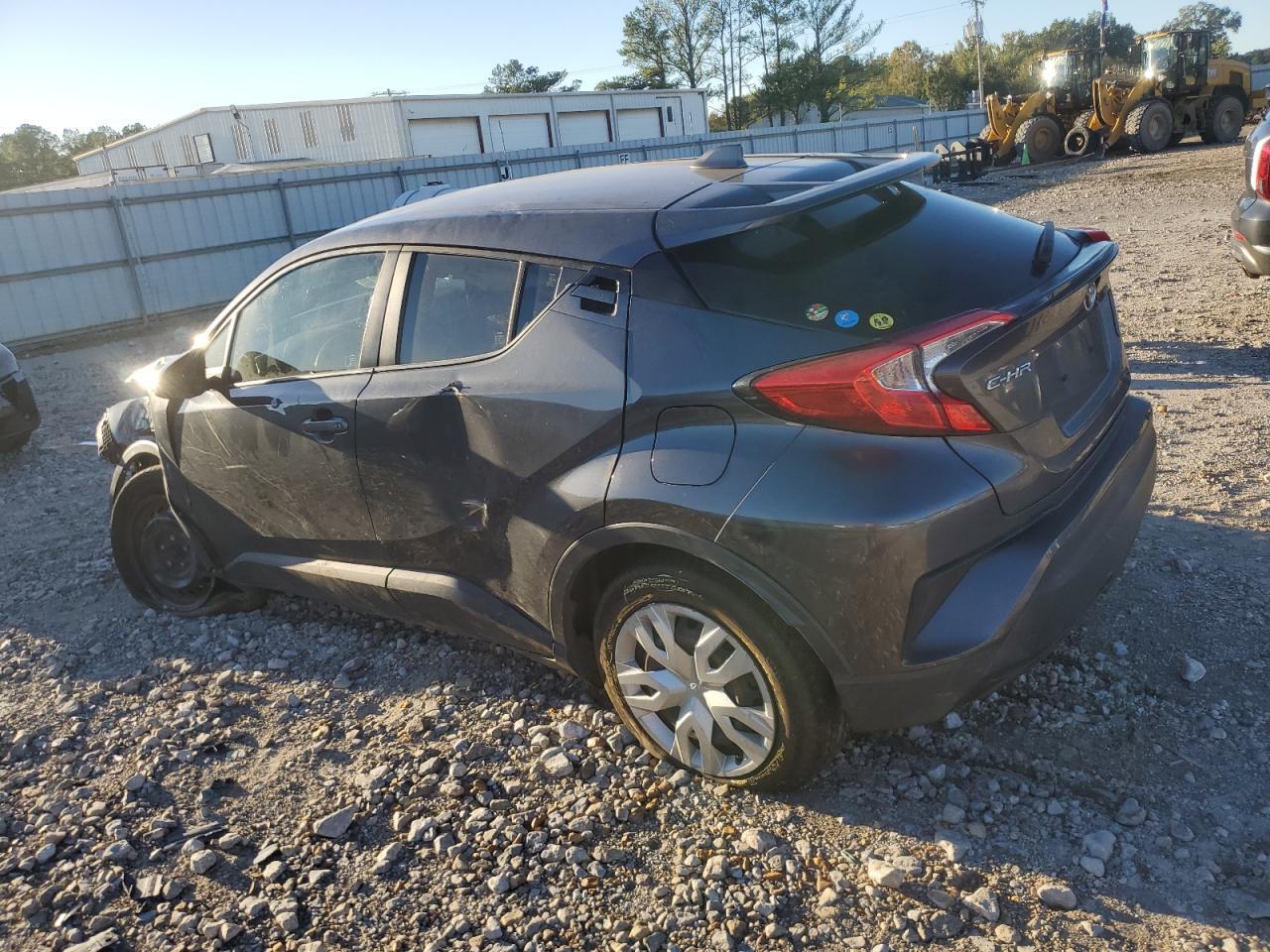 2020 Toyota C-Hr Xle - Фото 2