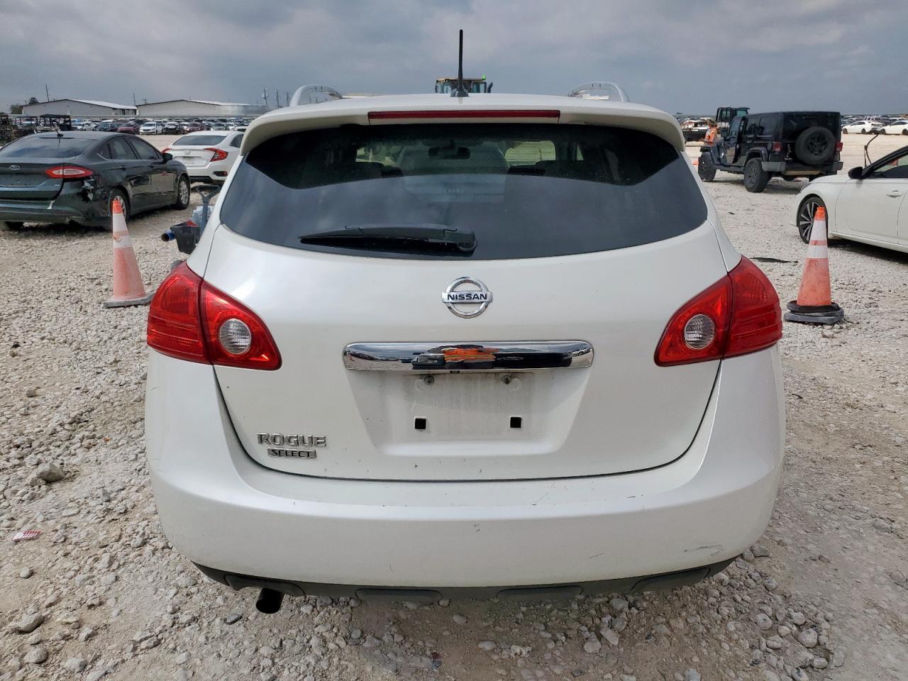 2015 Nissan Rogue Select S - Фото 6