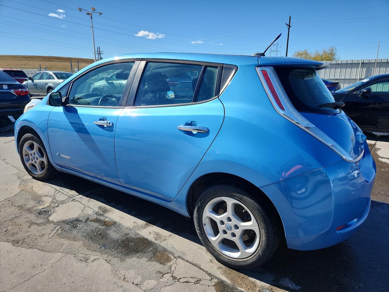 2013 Nissan Leaf S - Фото 2