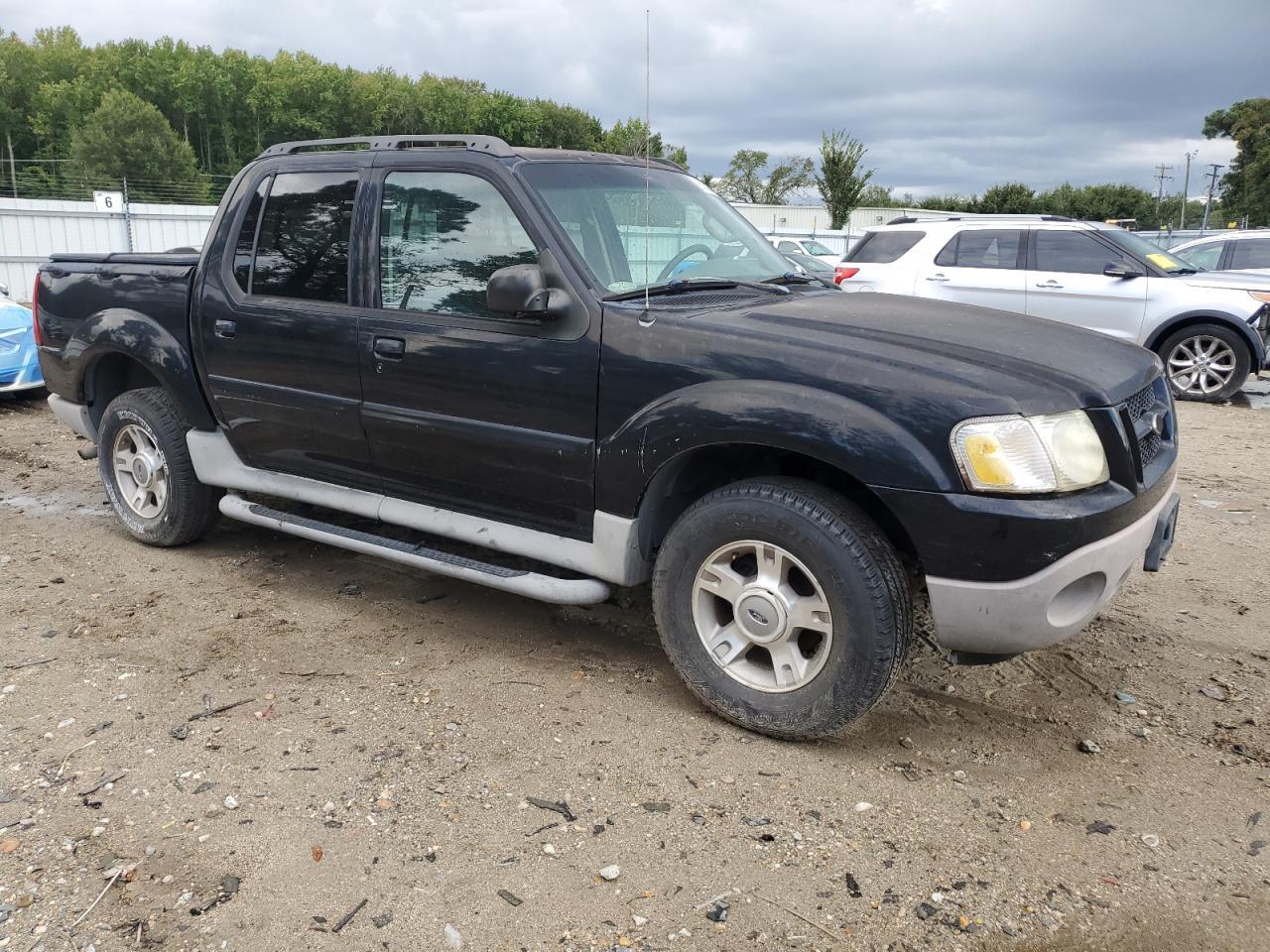 2004 Ford Expsprtrac - Фото 4