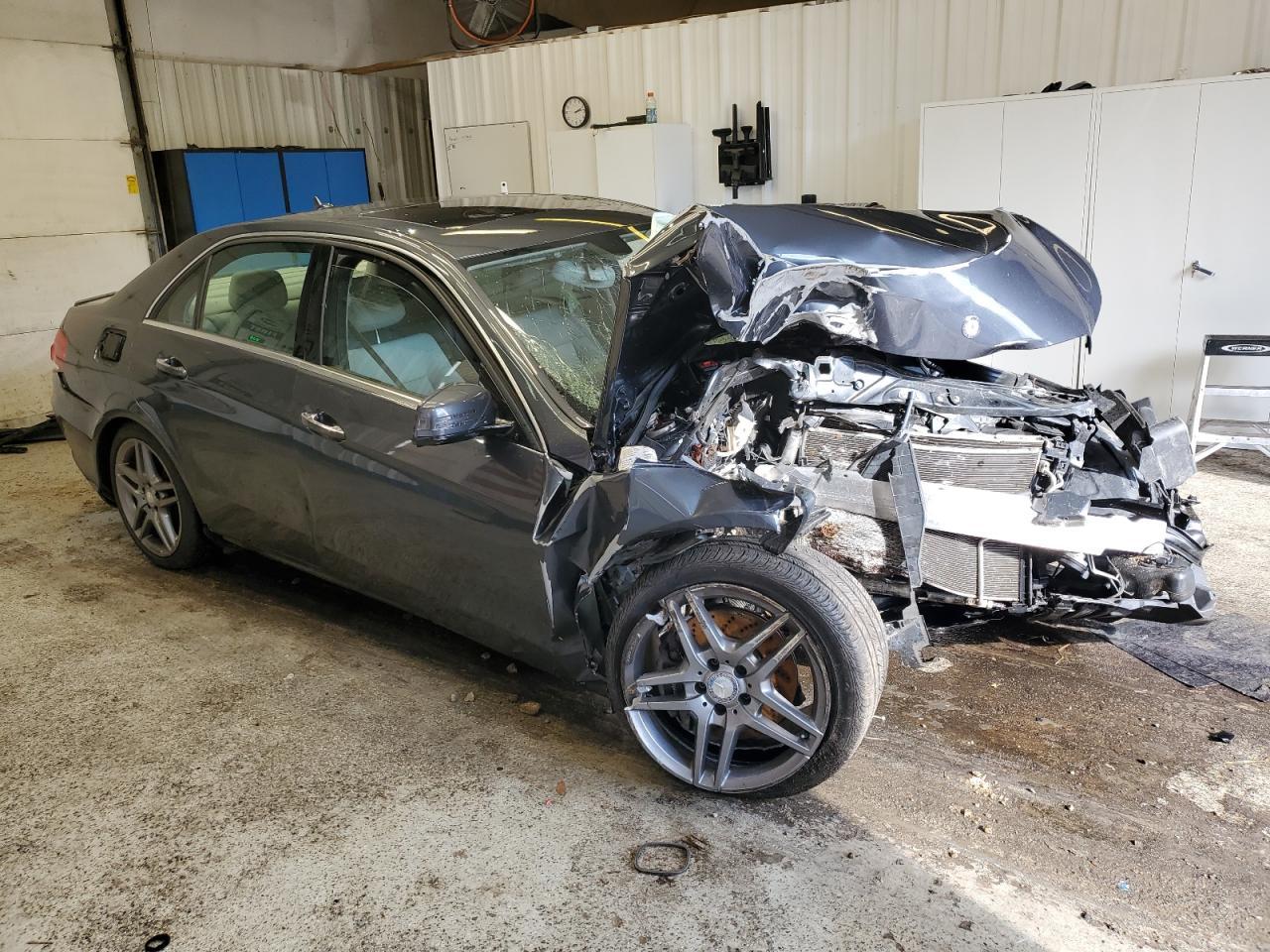 2015 Mercedes-Benz E 350 - Фото 4