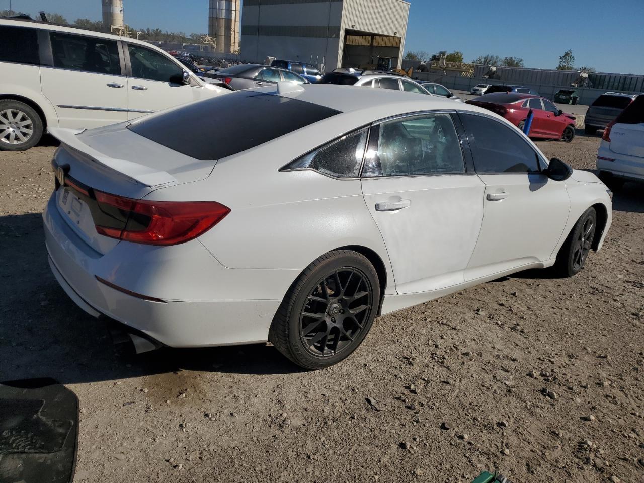 2018 Honda Accord Sport - Фото 3