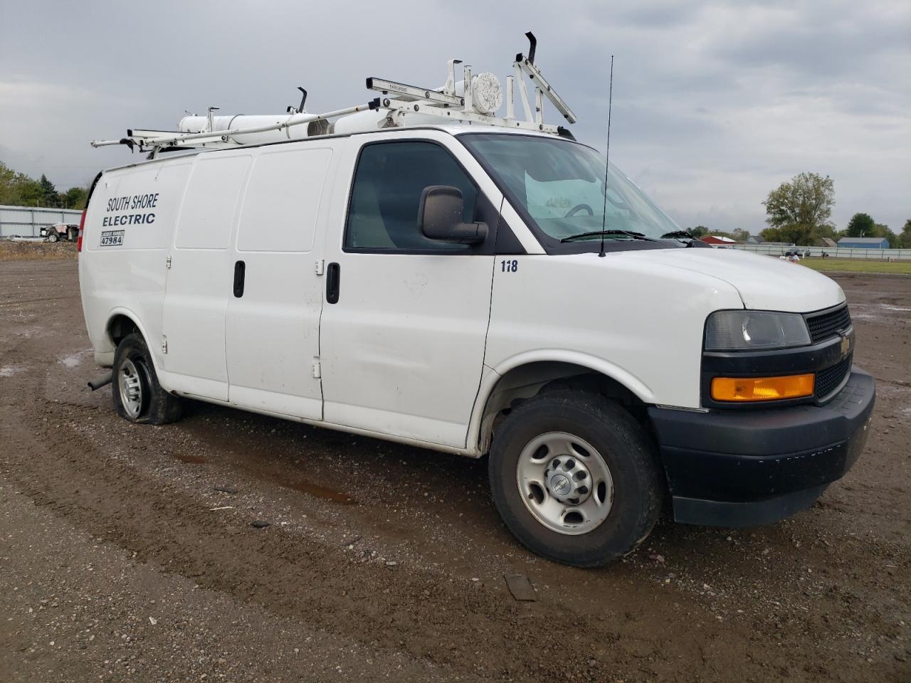 2019 Chevrolet Express G2500 - Фото 4