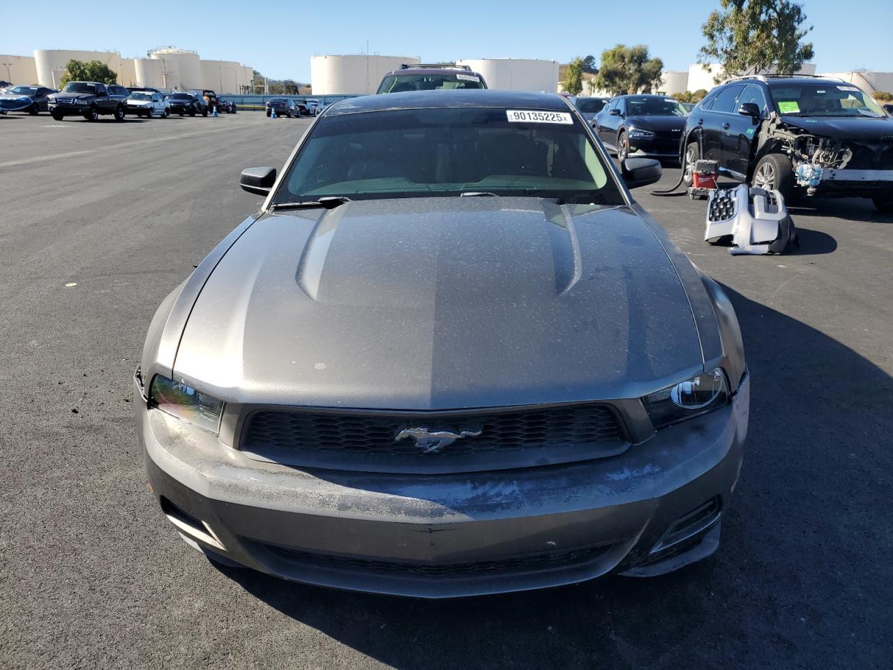 2010 Ford Mustang - Image 5