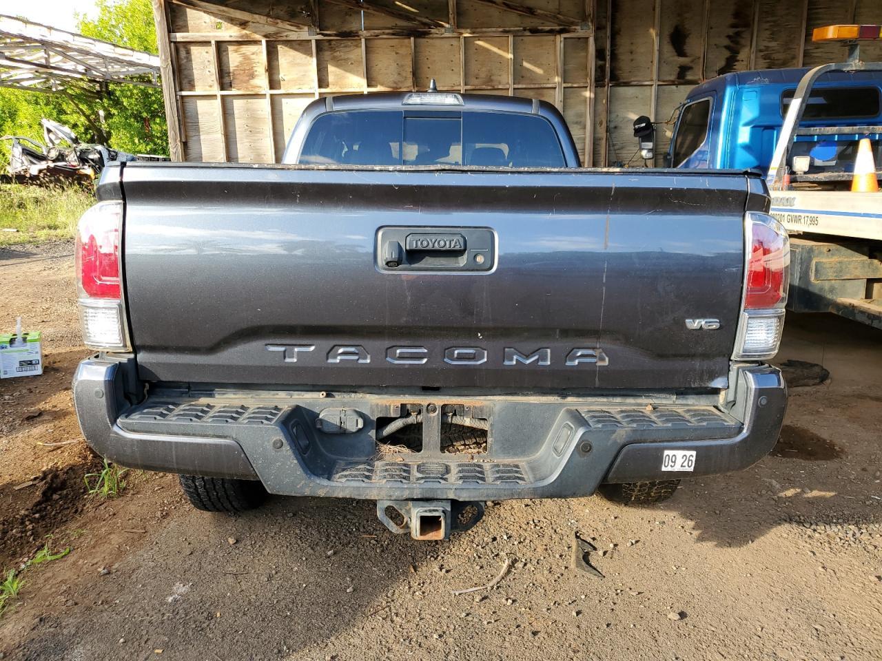 2021 Toyota Tacoma Double Cab - Image 6