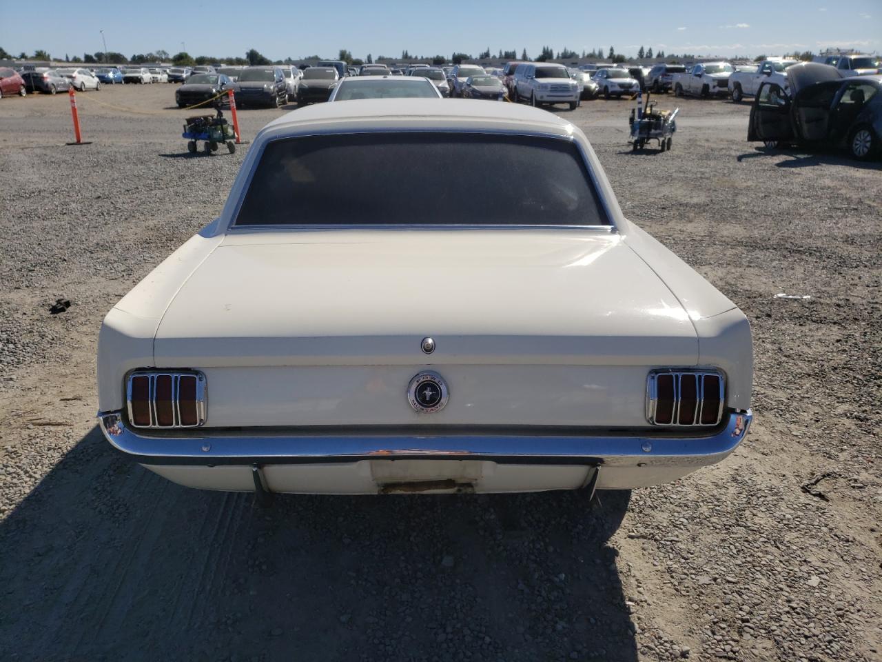 1965 Ford Mustang - Фото 6