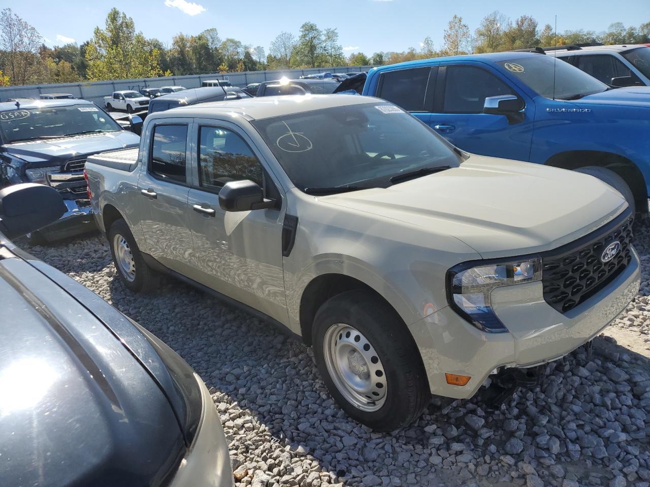 2025 Ford Maverick Xl - Image 4