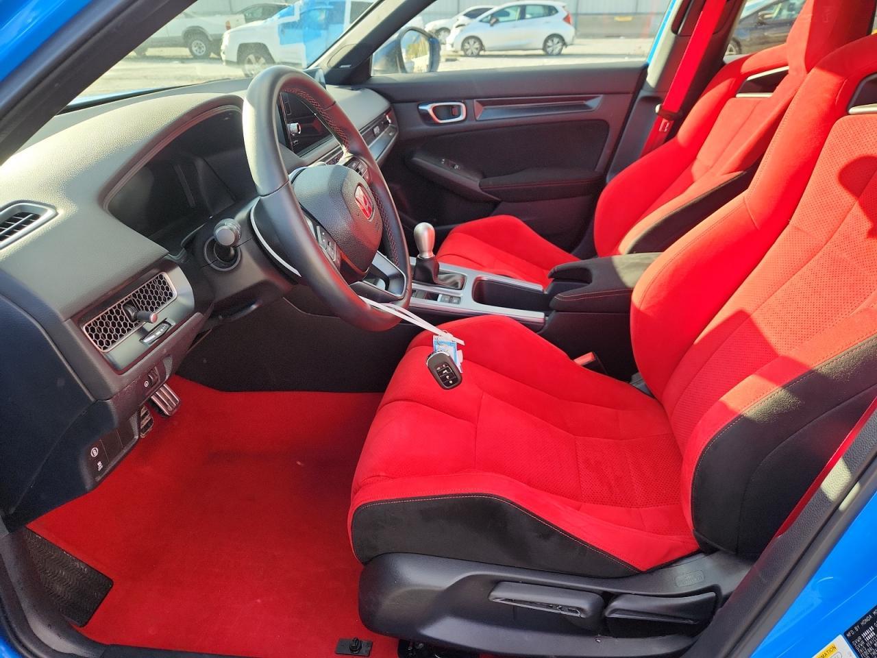 2024 Honda Civic Type-R - Image 7