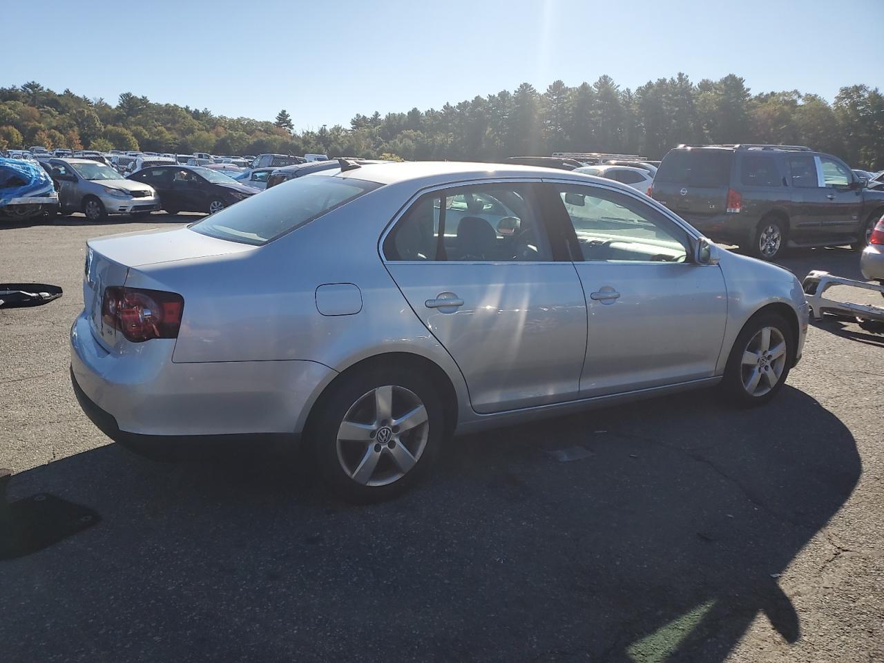2008 Volkswagen Jetta Se - Image 3