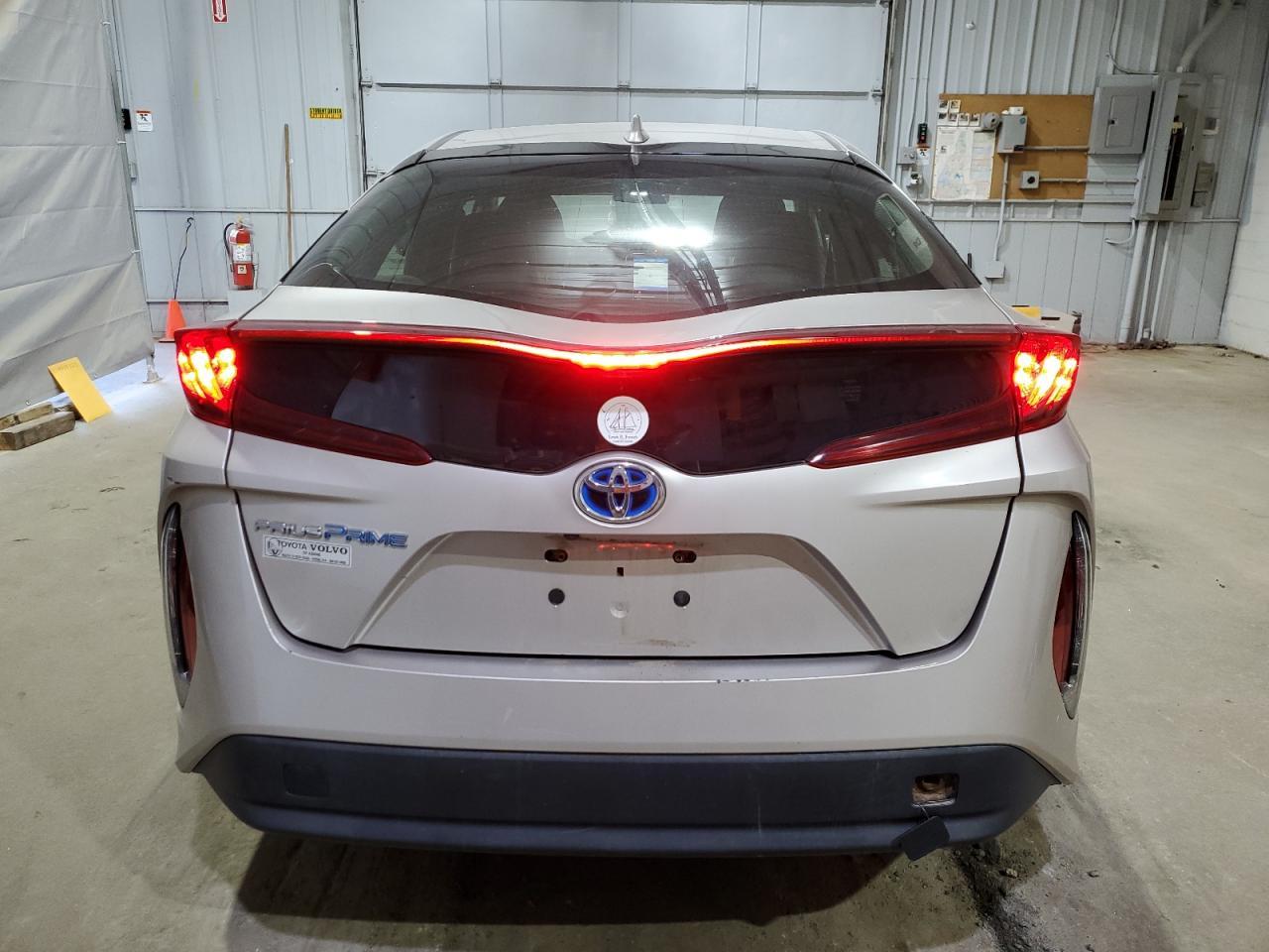 2018 Toyota Prius Prime - Image 6