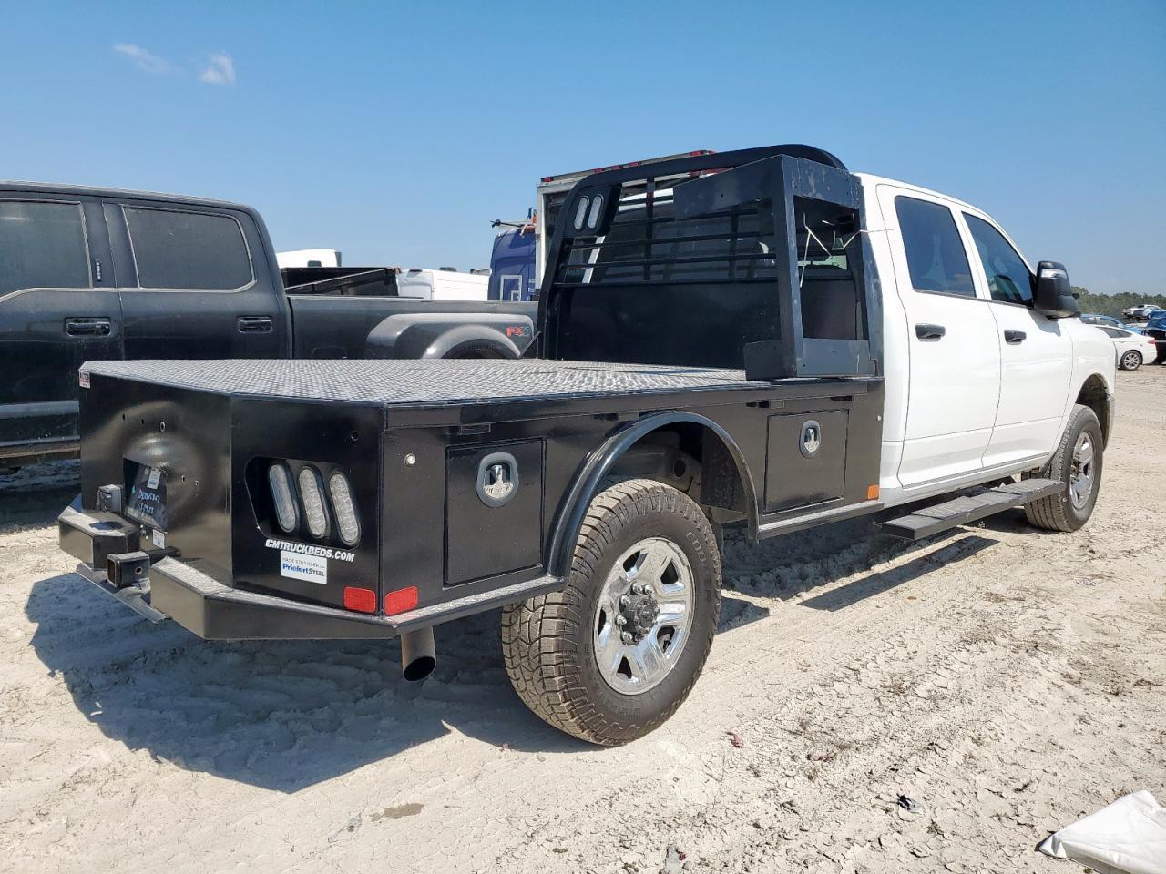 2023 Ram 2500 Flatbed Truck - Фото 4
