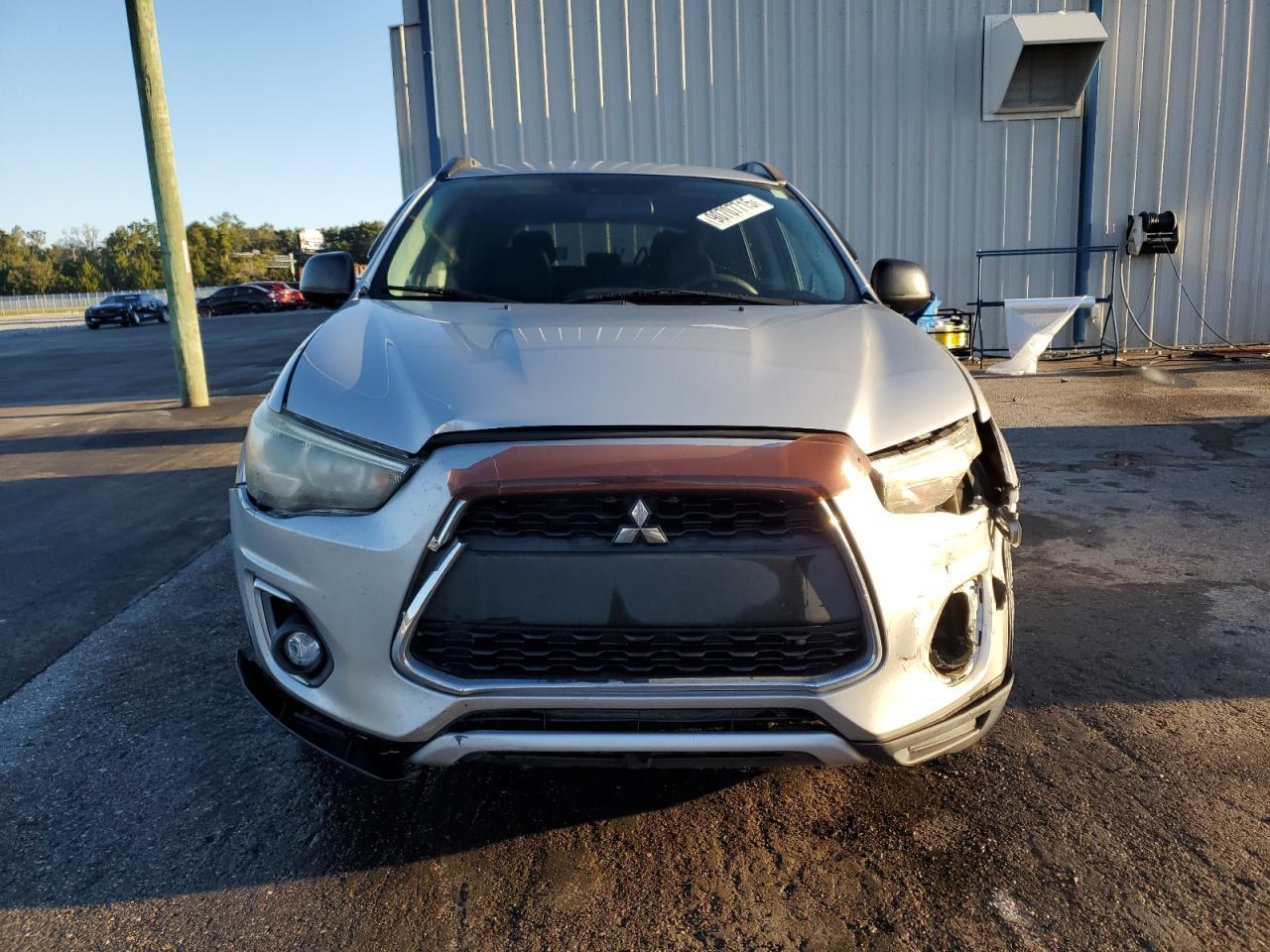2013 Mitsubishi Outlander Sport Le - Фото 5