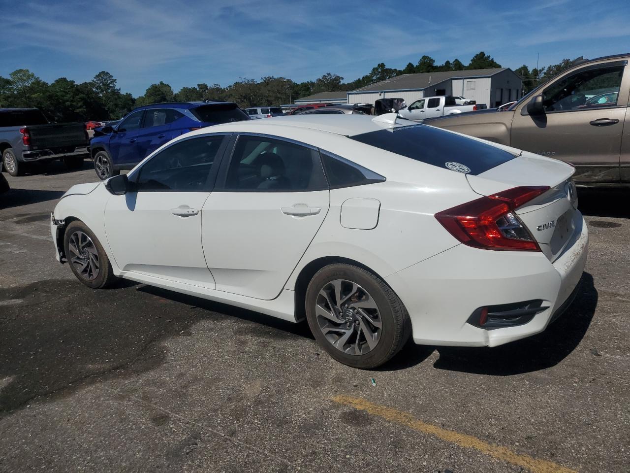 2018 Honda Civic Ex - Image 2
