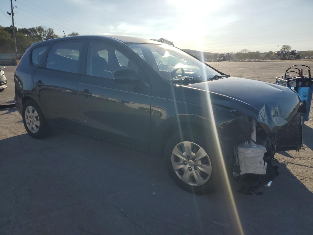 2010 Hyundai Elantra Touring Gls - Фото 4