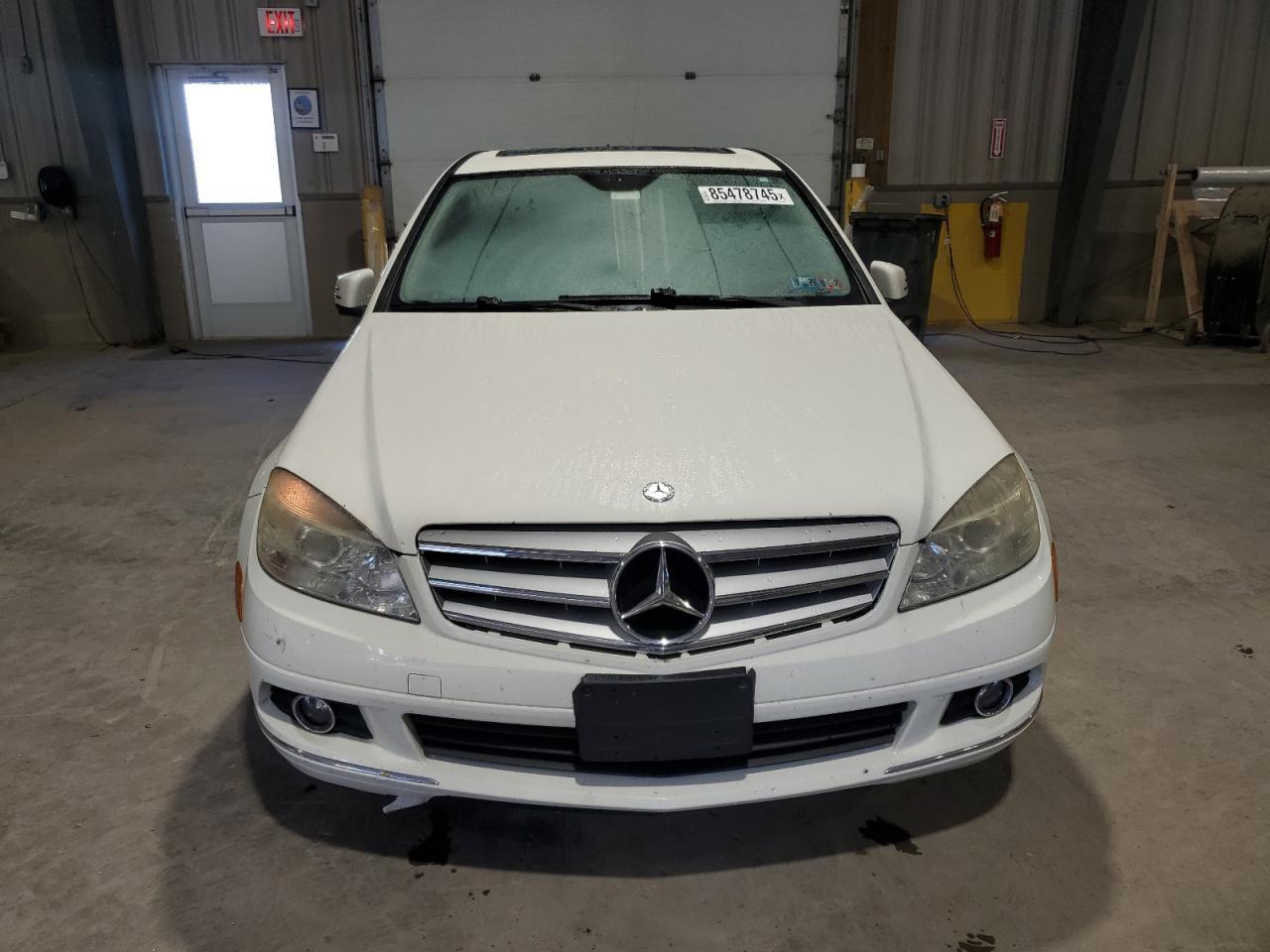 2010 Mercedes-Benz C 300 4Matic - Фото 5