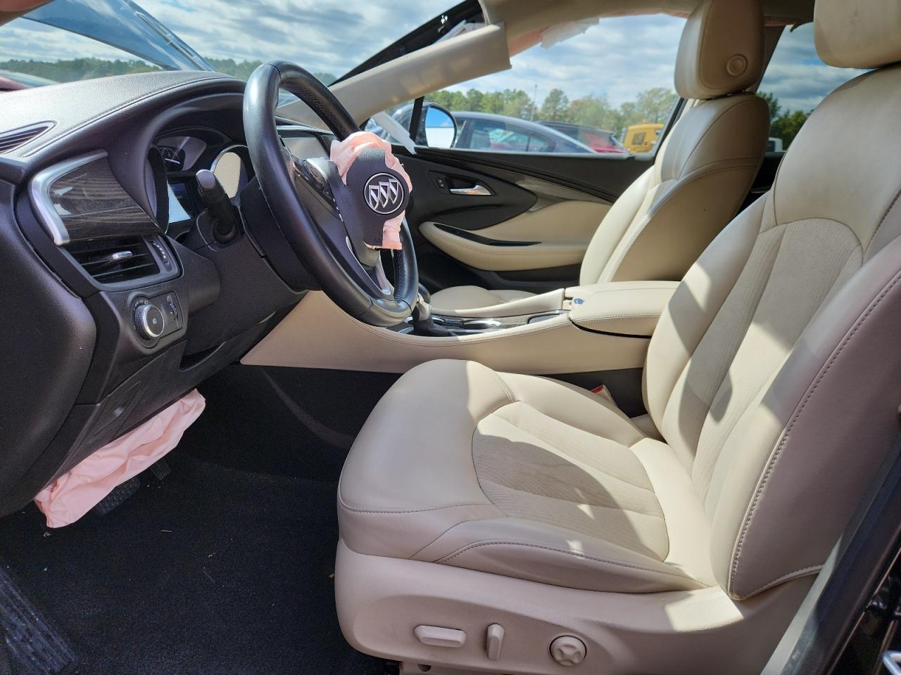 2020 Buick Envision Preferred - Image 7