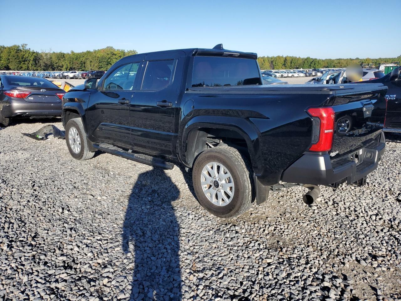 2024 Toyota Tacoma Double Cab - Image 2
