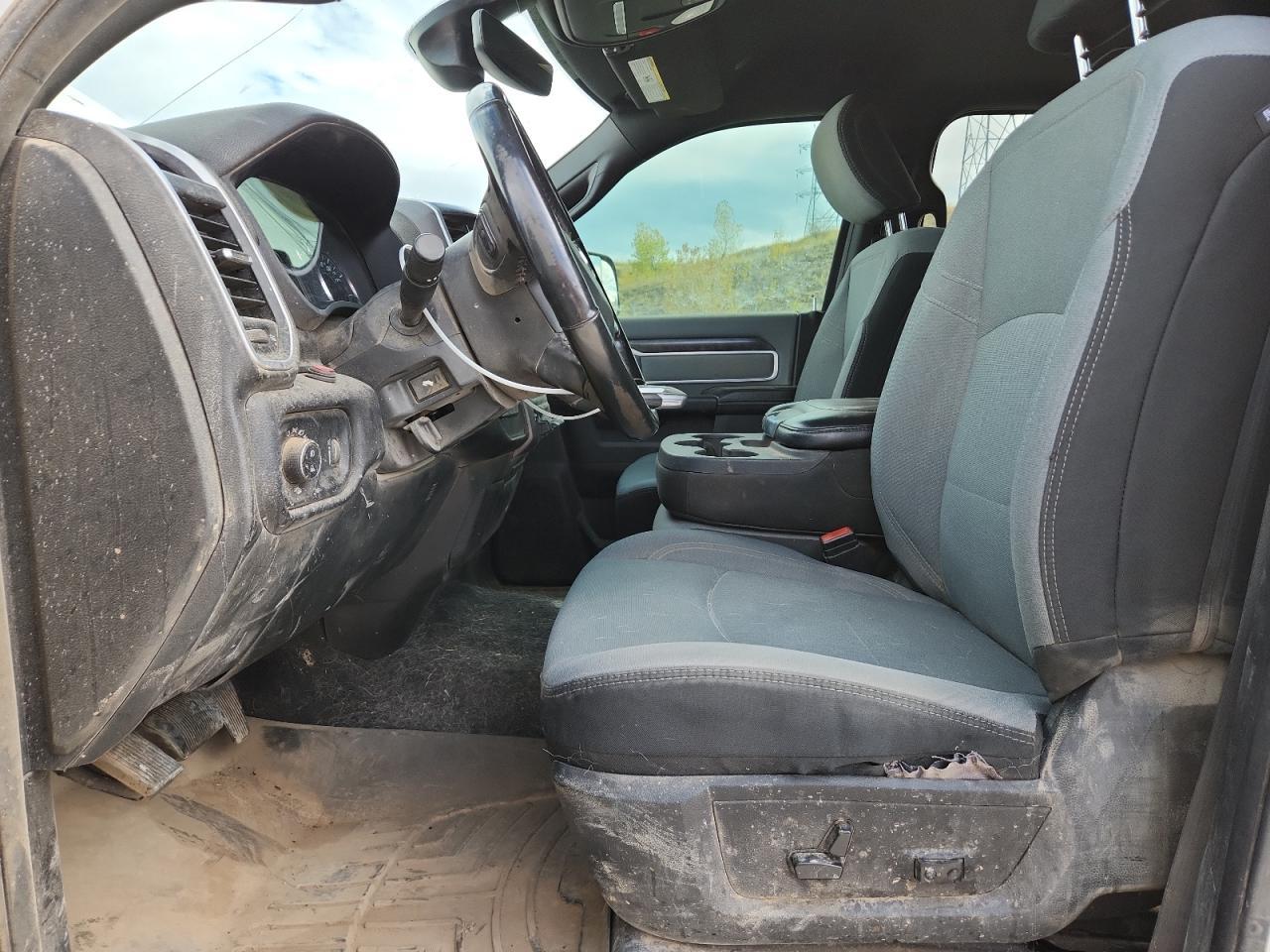 2021 Ram 3500 Big Horn - Фото 7