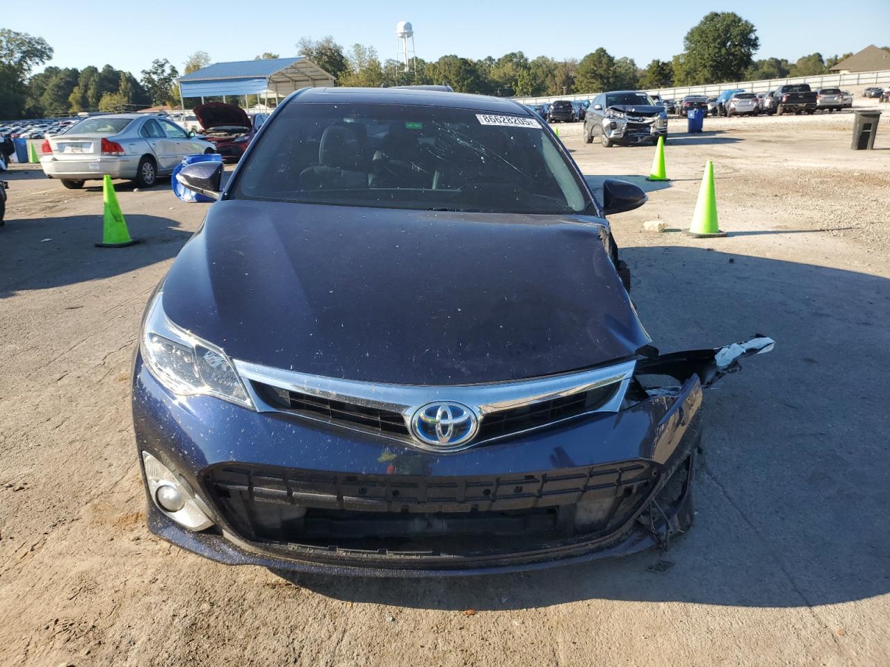2013 Toyota Avalon Hybrid - Image 5