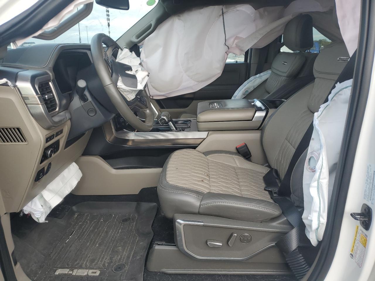 2024 Ford F150 Platinum - Фото 7