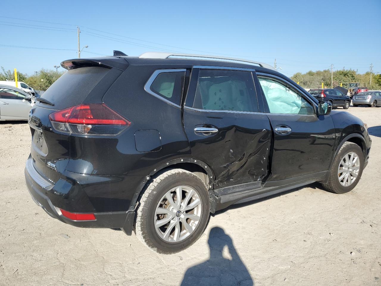 2020 Nissan Rogue S - Image 3