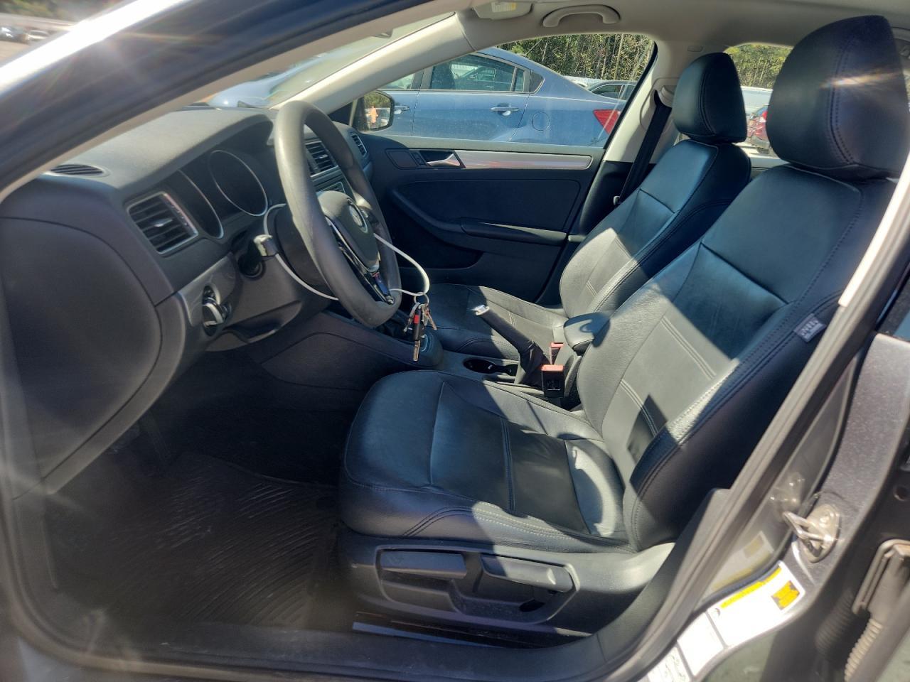 2017 Volkswagen Jetta S - Фото 7