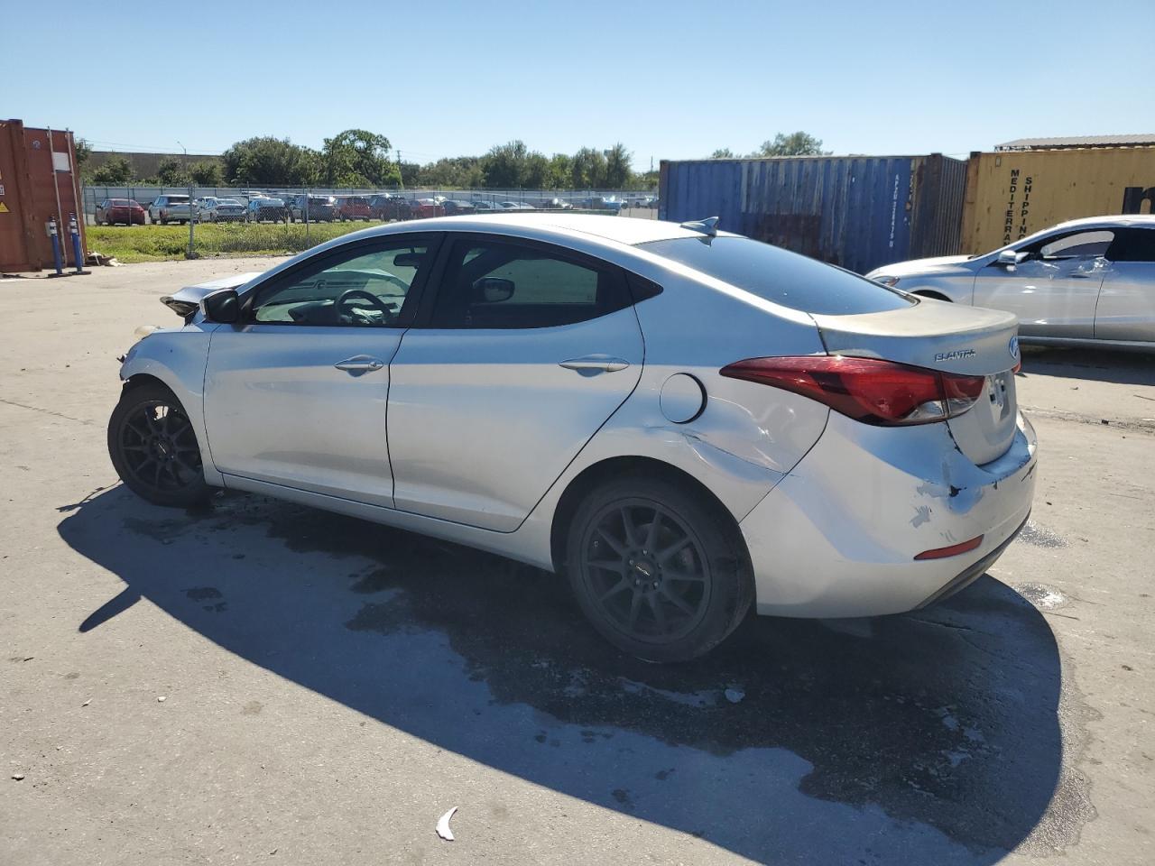 2016 Hyundai Elantra Se - Фото 2