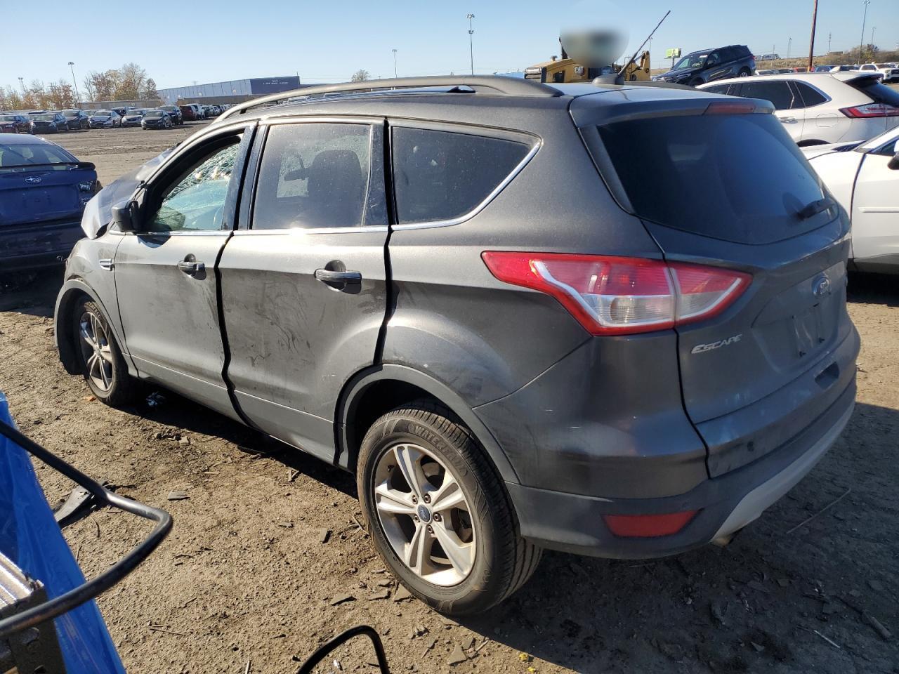 2016 Ford Escape Se - Фото 2