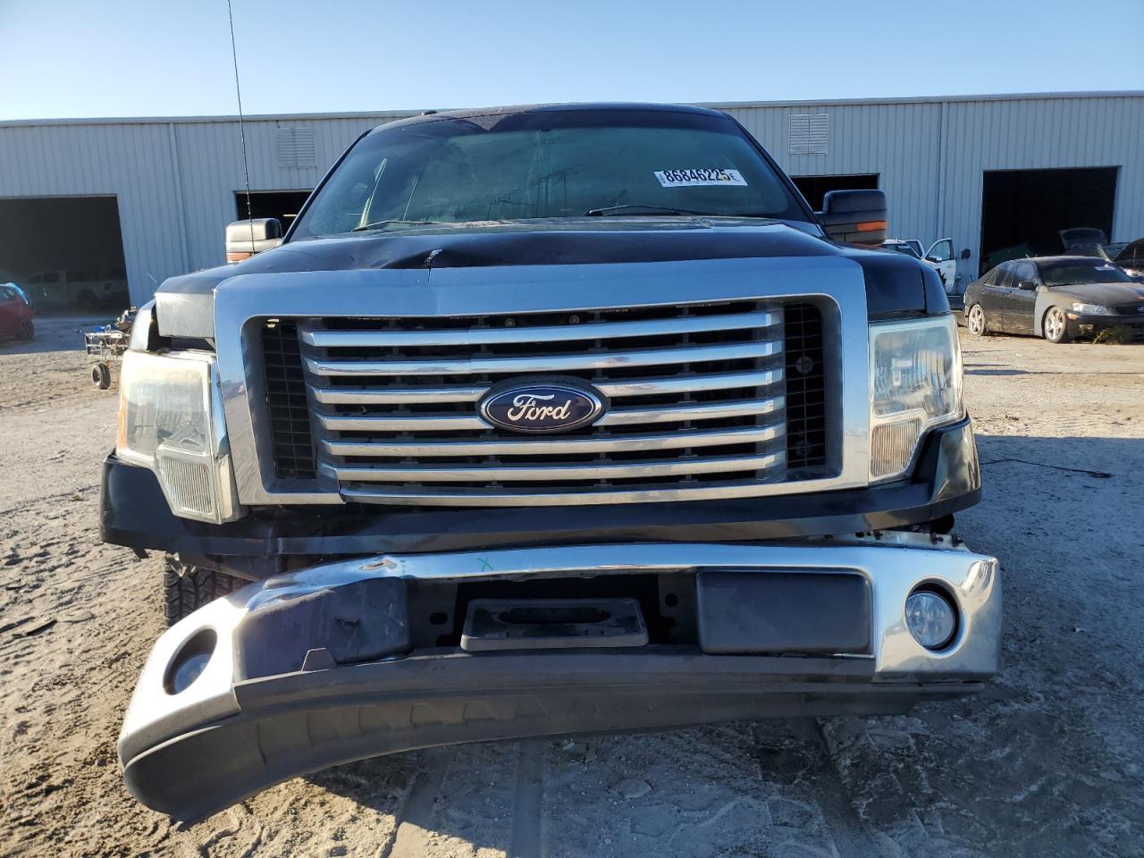 2012 Ford F150 Supercrew - Image 5