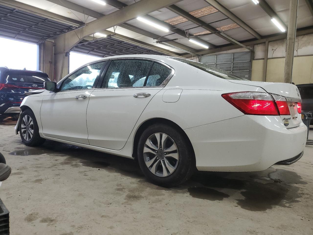 2014 Honda Accord Lx - Фото 2