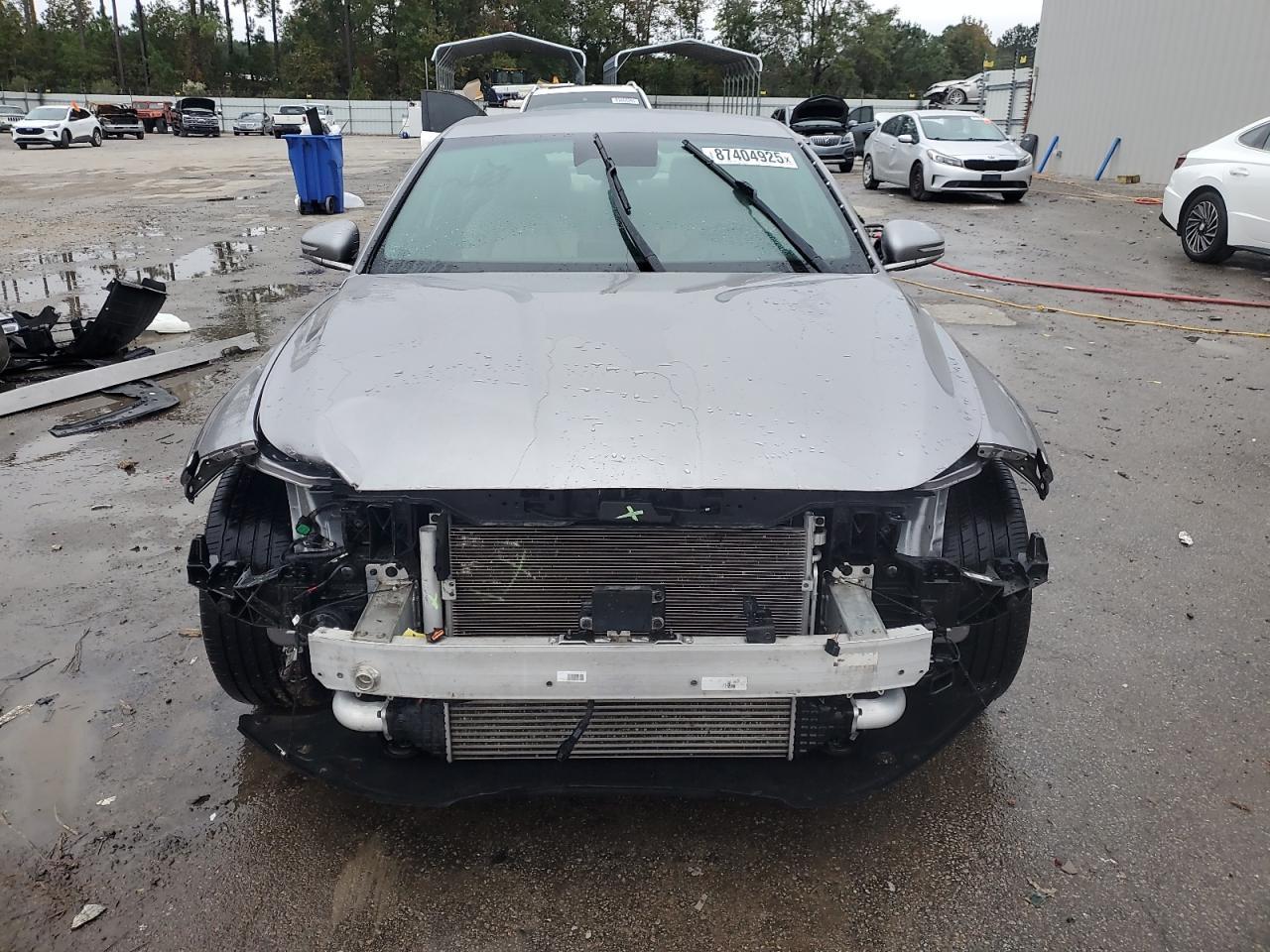 2022 Genesis G70 2.0T - Image 5