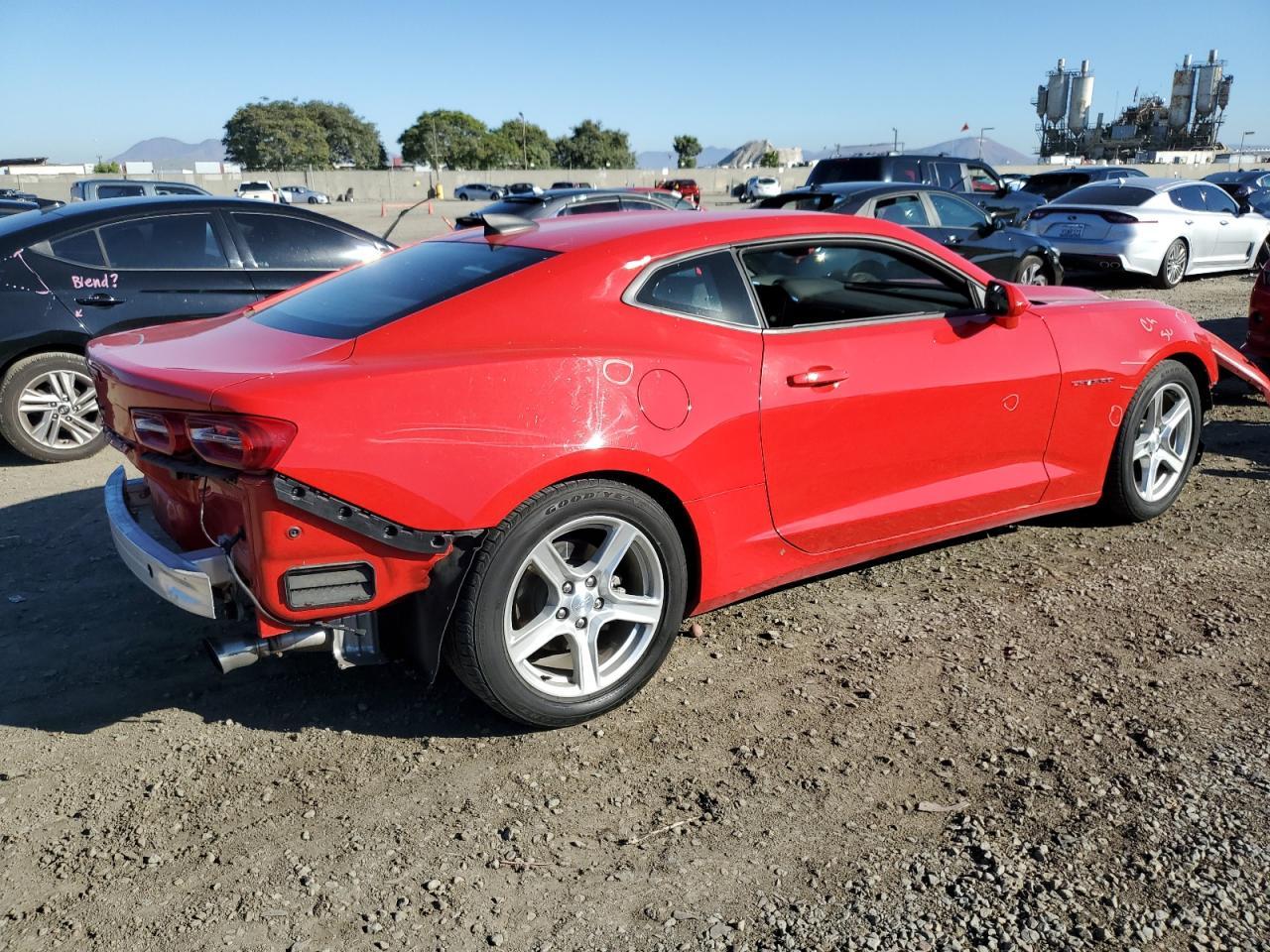 2019 Chevrolet Camaro Ls - Фото 3