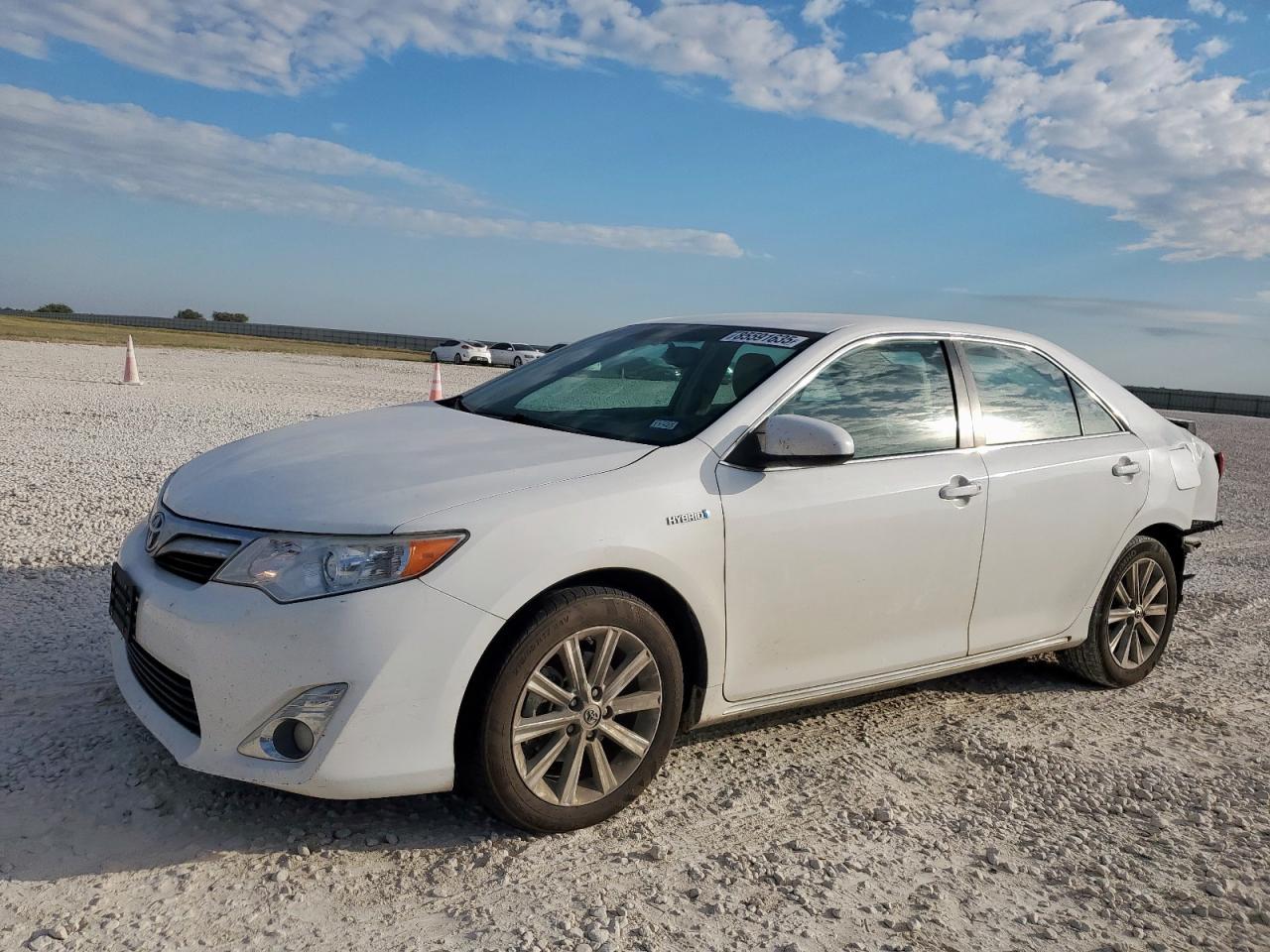 2014 Toyota Camry Hybrid