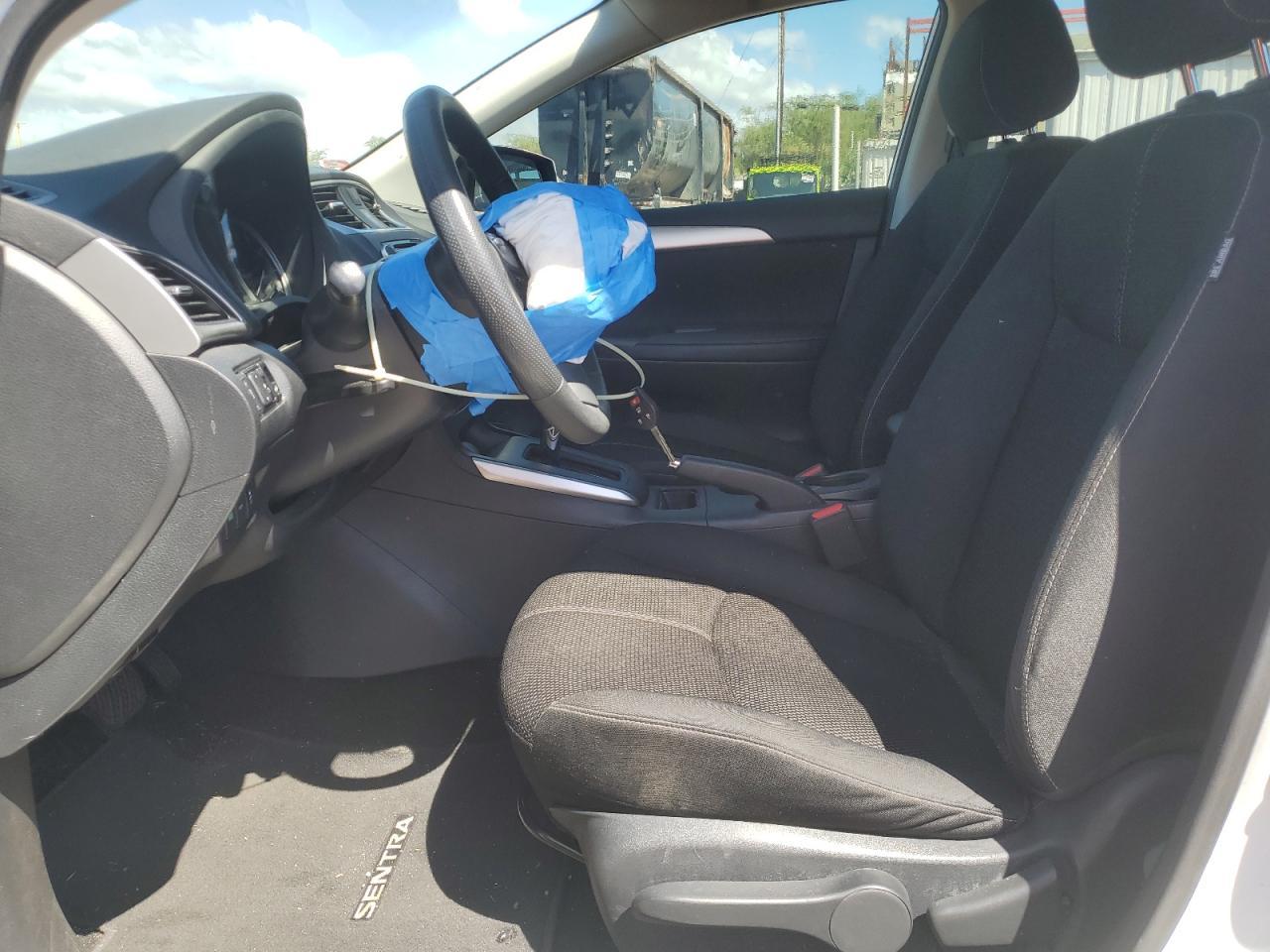 2018 Nissan Sentra S - Фото 7