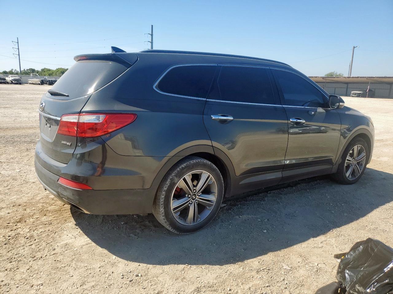 2013 Hyundai Santa Fe Limited - Image 3