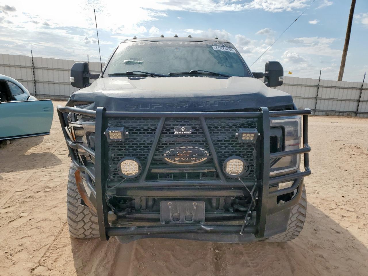 2022 Ford F250 Super Duty - Фото 5
