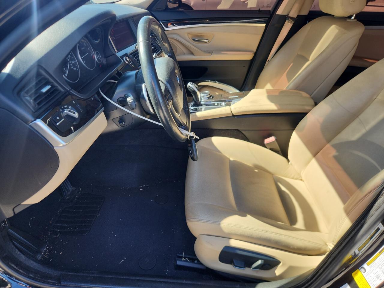 2016 BMW 528 I - Фото 7