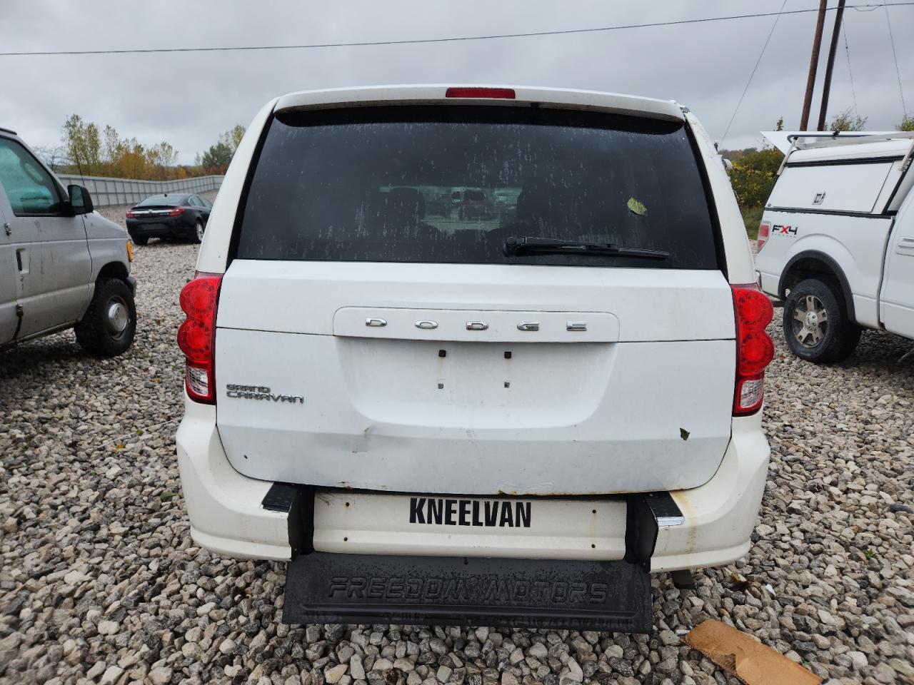 2012 Dodge Grand Caravan Se - Image 6