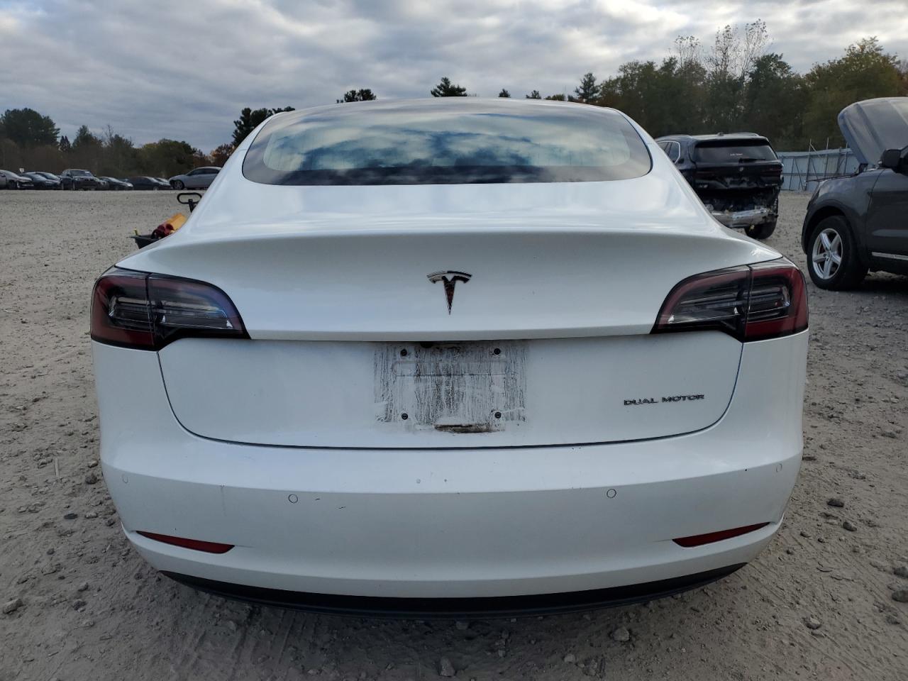 2018 Tesla Model 3 - Фото 6