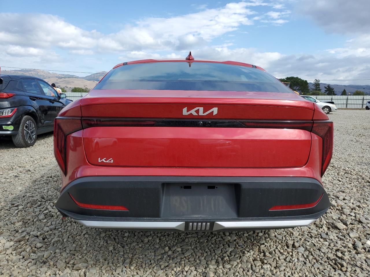 2025 Kia K4 - Фото 6