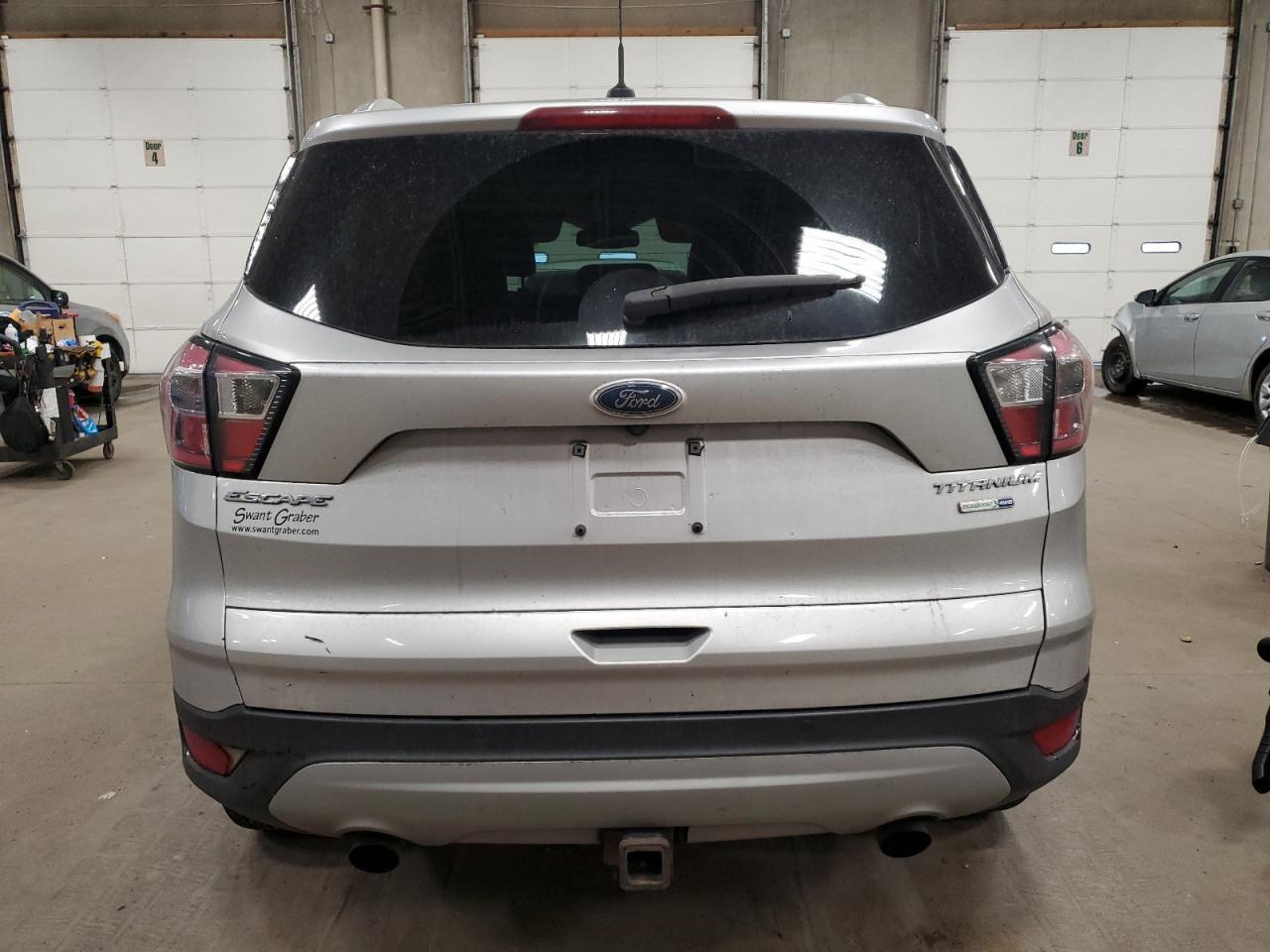 2017 Ford Escape Titanium - Фото 6