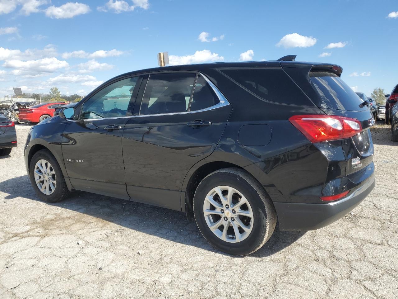 2018 Chevrolet Equinox Lt - Фото 2
