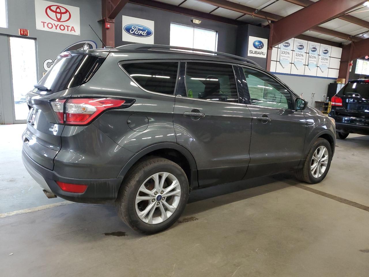2018 Ford Escape Se - Фото 3